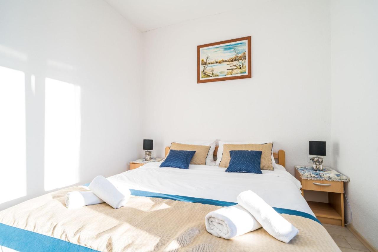 Deluxe Rooms With A Terrace View At Old City Gate ドゥブロブニク エクステリア 写真