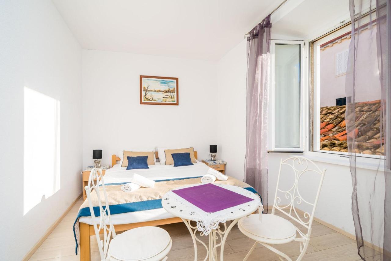 Deluxe Rooms With A Terrace View At Old City Gate ドゥブロブニク エクステリア 写真