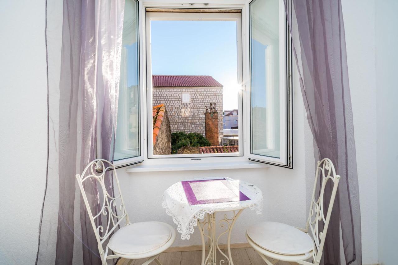 Deluxe Rooms With A Terrace View At Old City Gate ドゥブロブニク エクステリア 写真