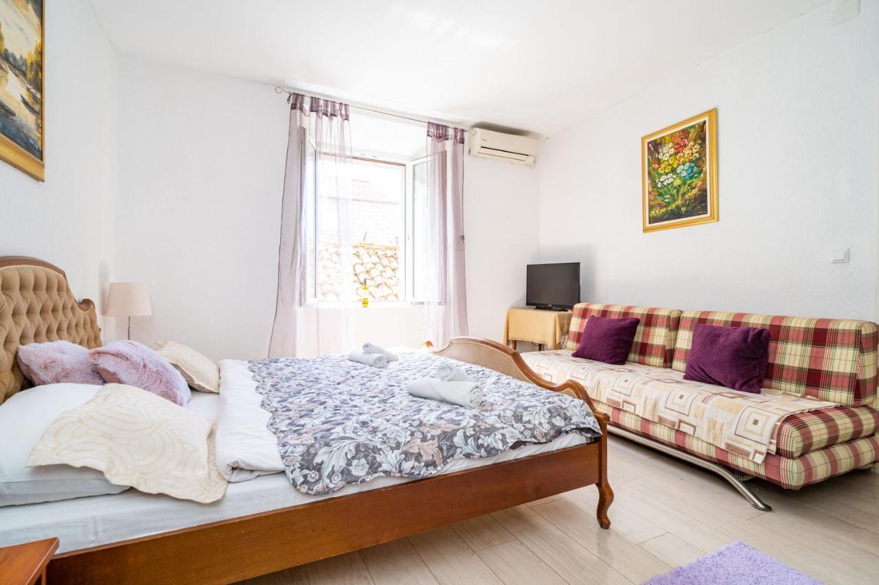 Deluxe Rooms With A Terrace View At Old City Gate ドゥブロブニク エクステリア 写真
