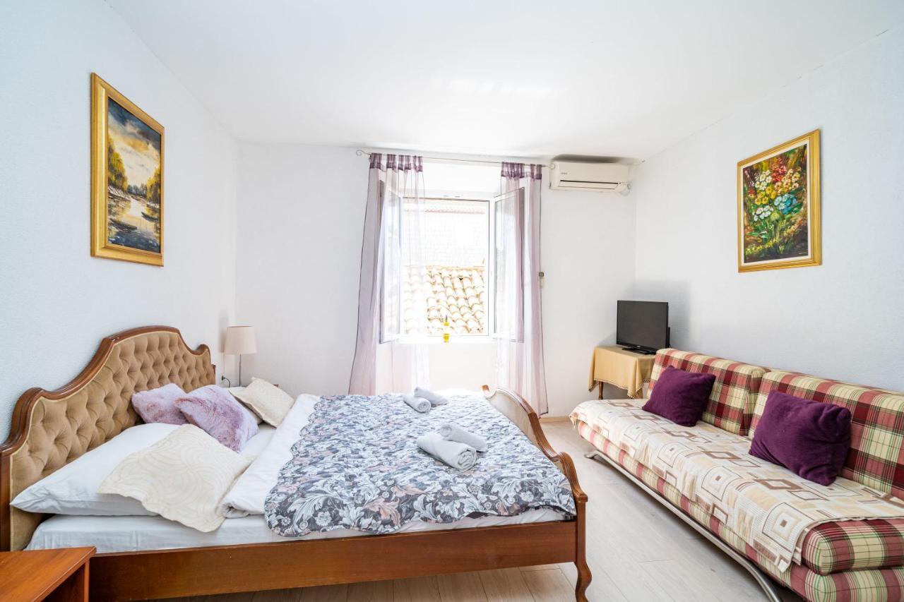 Deluxe Rooms With A Terrace View At Old City Gate ドゥブロブニク エクステリア 写真